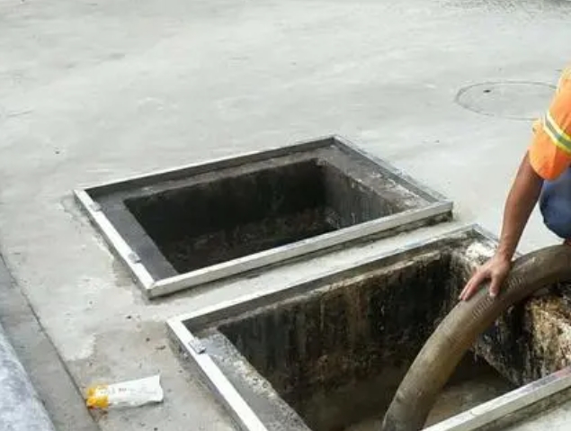 蓬安化粪池清理